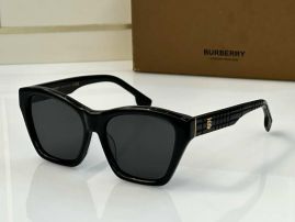 Picture of Burberry Sunglasses _SKUfw49837660fw